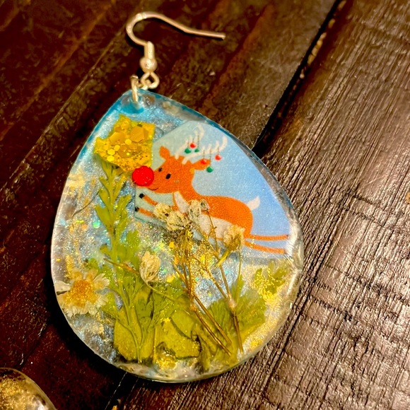 Festive Handmade Pressed Flower Large Holiday Earrings Blue Rudolph Teardrop - Picture 3 of 10